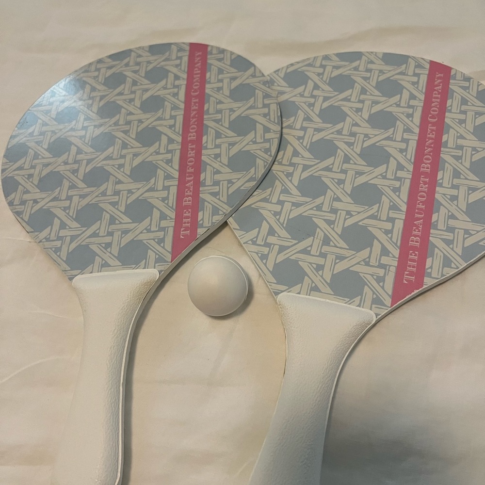 Beaufort Bonnet Co beach paddleball set